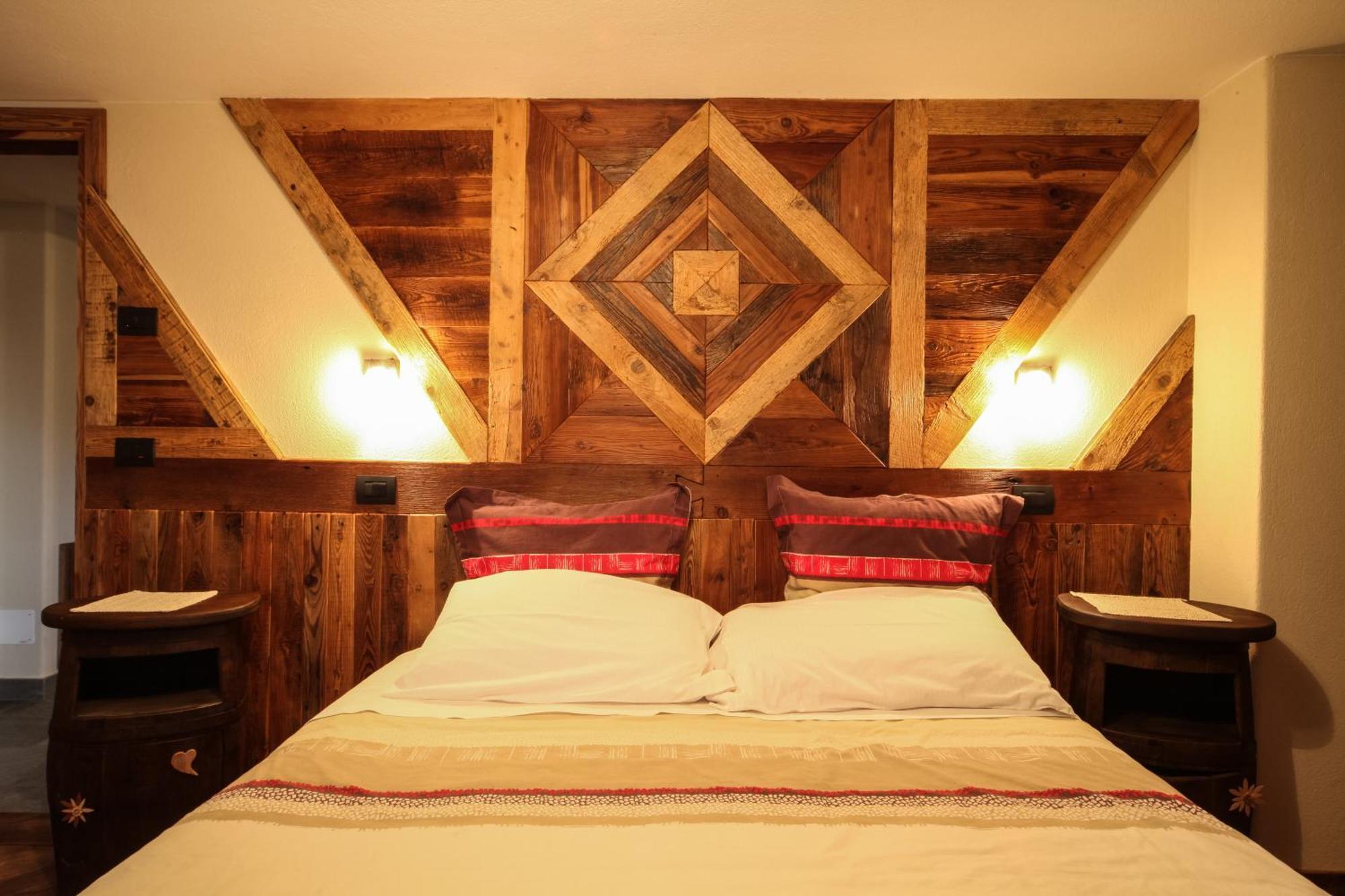 Apartamento Souvenir De Tsaneli Roisan Habitación foto